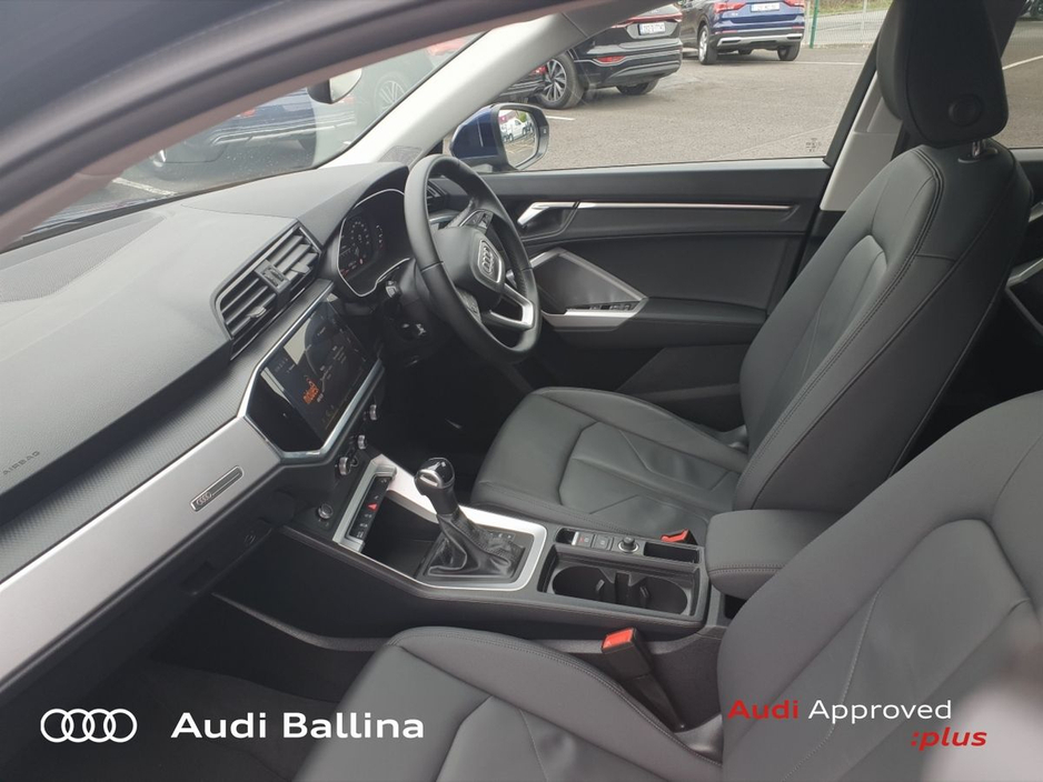 2024 Audi Q3 - image 11