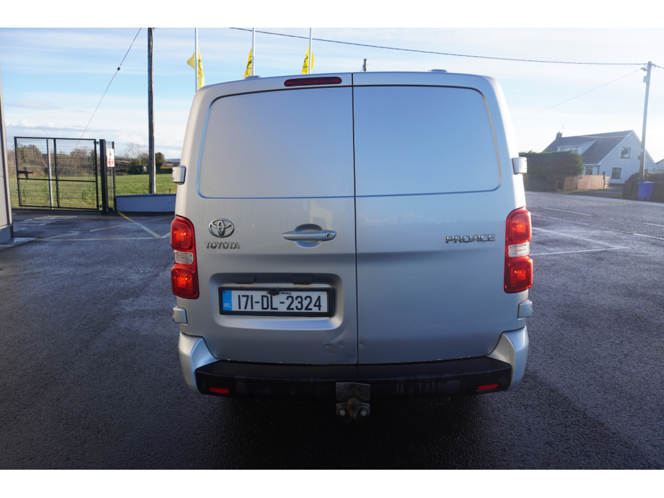 2017 Toyota Proace 2.0 D LWB GX 4DR