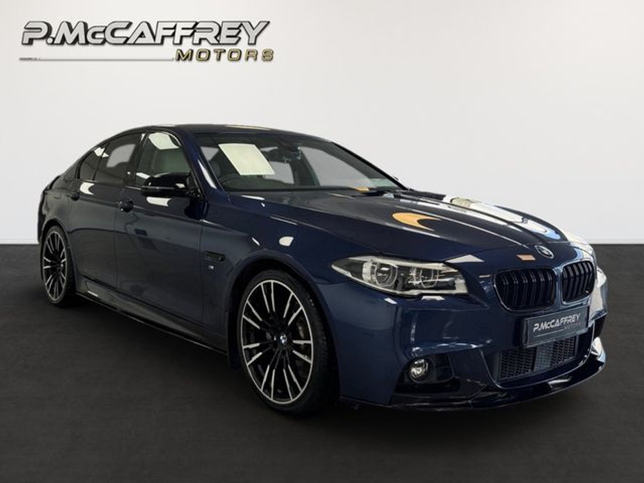 2016 BMW 5 Series - image 3