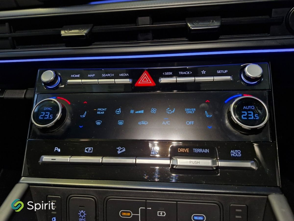 2025 Hyundai Santa Fe 1.6 PHEV 4WD Premium * CALL PATRICK ON 0868171837 * €64,950