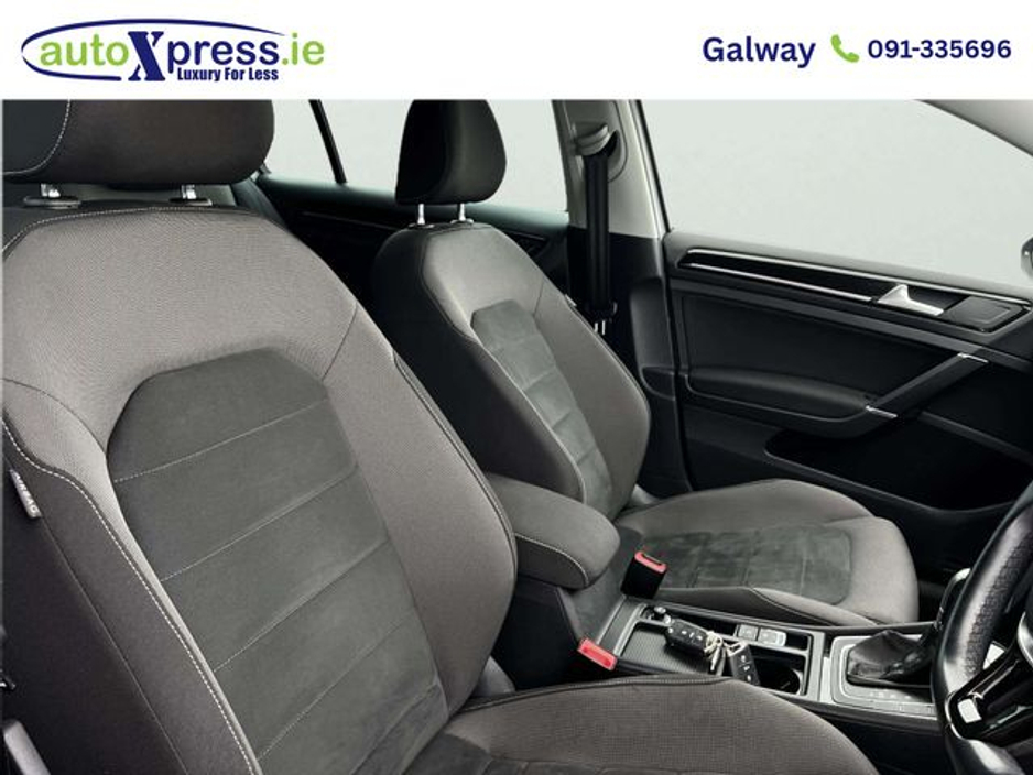 2019 Volkswagen Golf - image 12