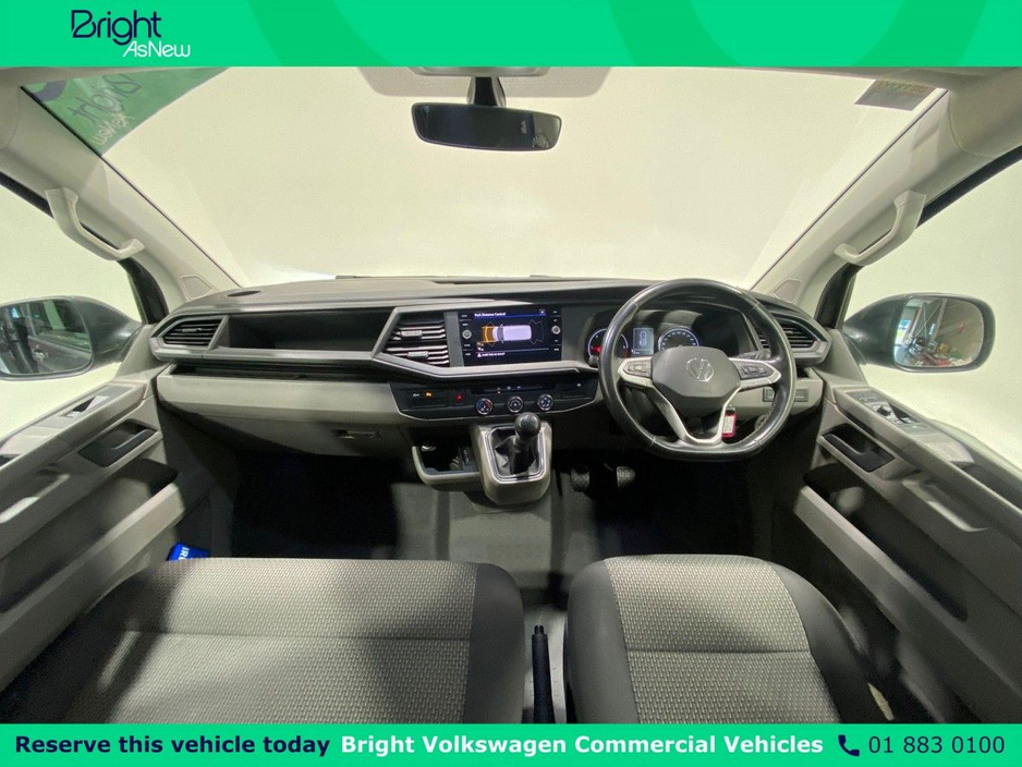2022 Volkswagen Transporter - image 15