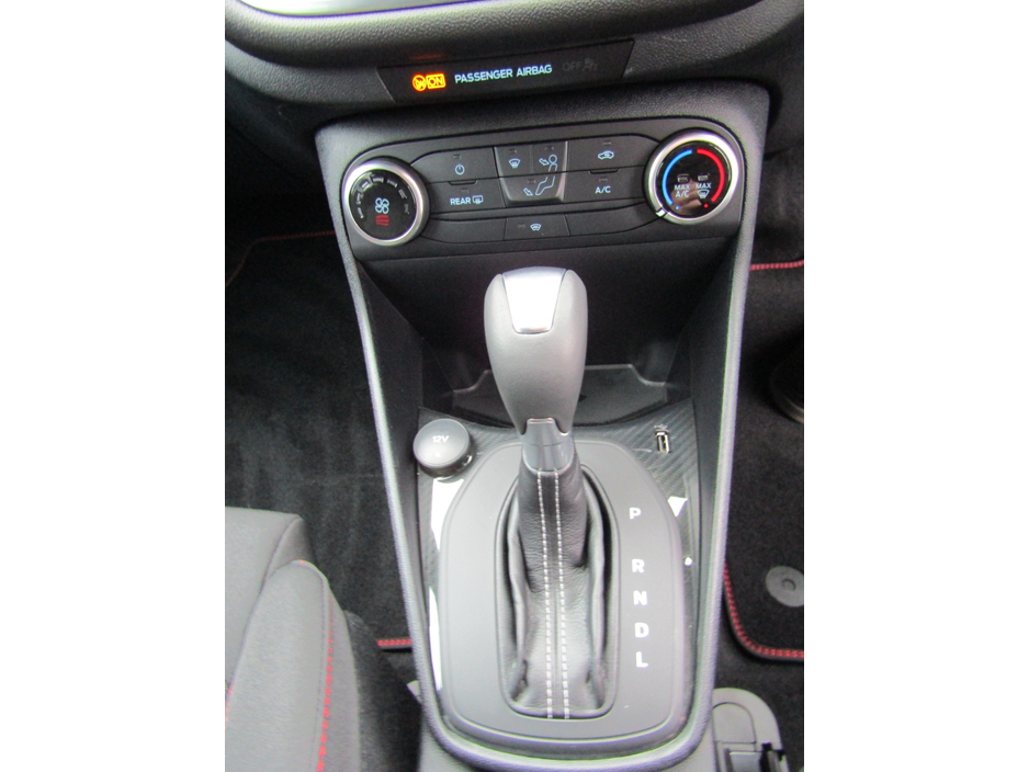 2024 Ford Fiesta - image 13