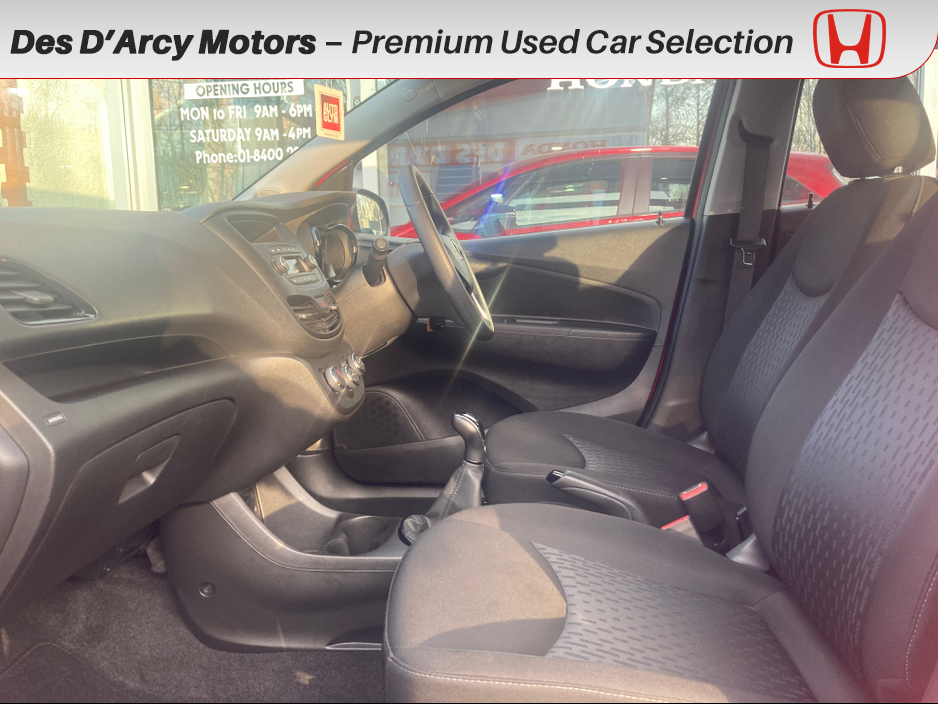 2019 Opel Karl - image 6