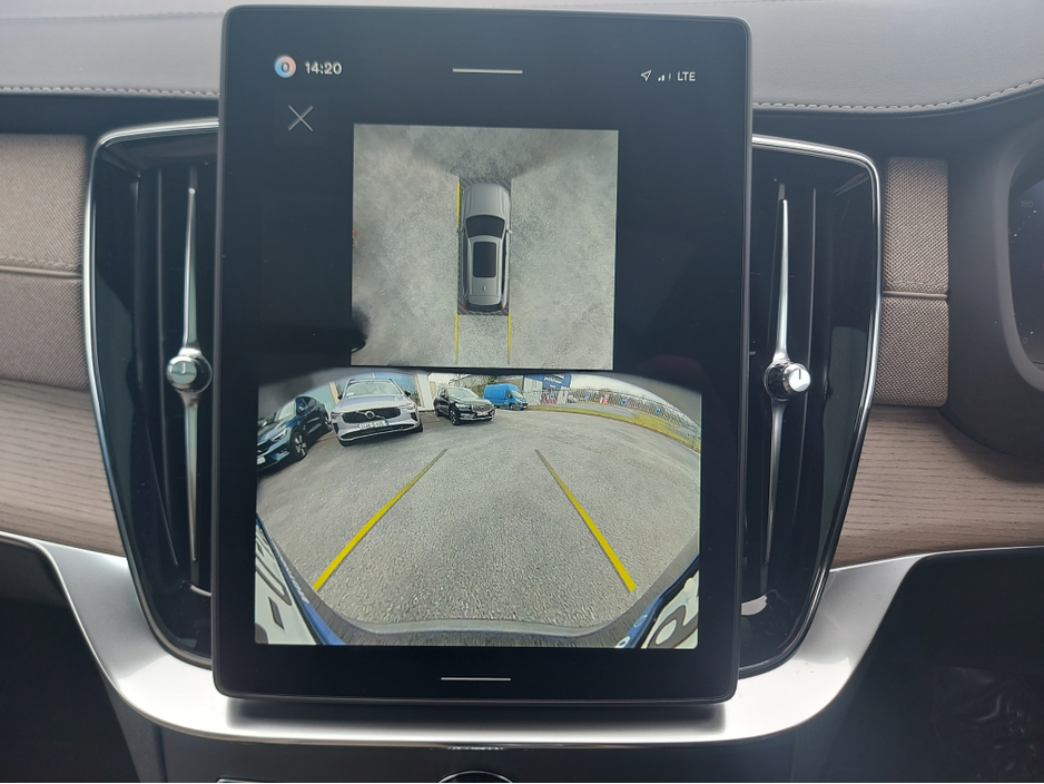 2026 Volvo XC90 - image 31