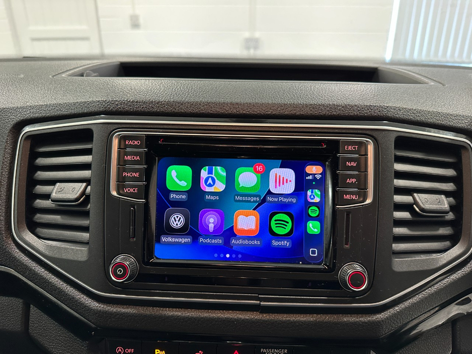 2020 Volkswagen Amarok - image 29