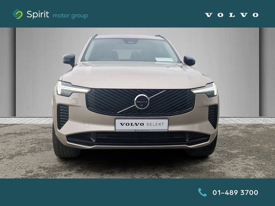 2025 Volvo XC90 - image 8