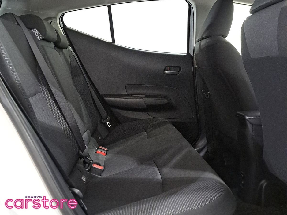 2021 Toyota Aqua - image 13