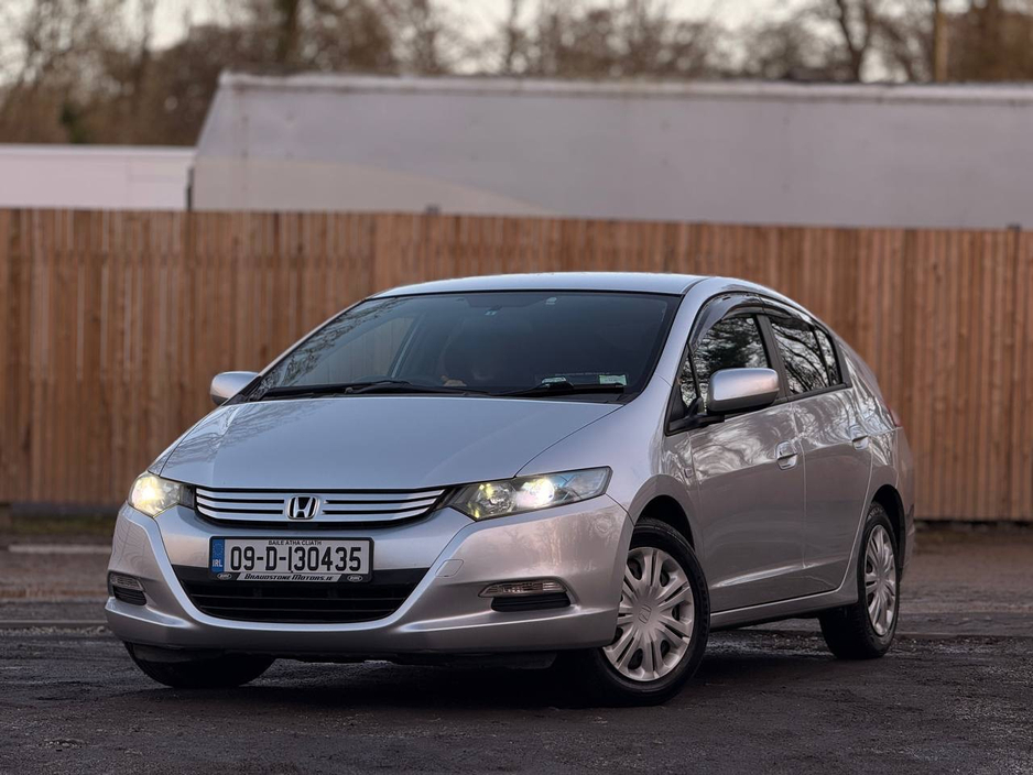 2009 Honda Insight - image 2