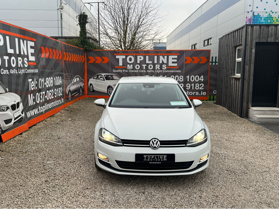 2016 Volkswagen Golf - image 3