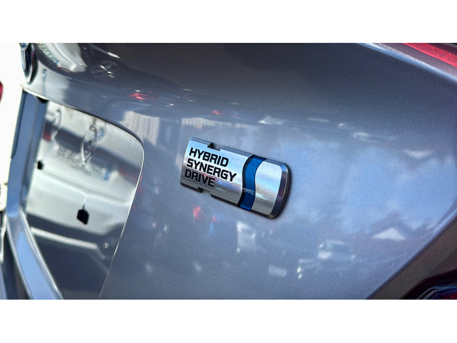 2017 Toyota C-HR - image 5