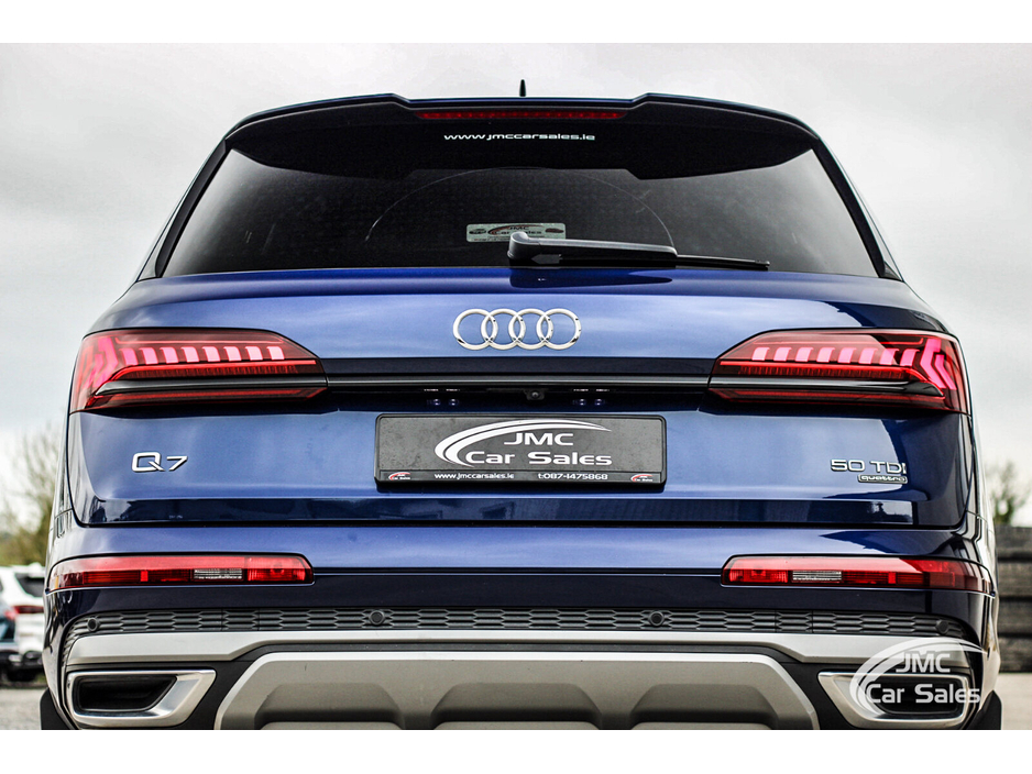 2020 Audi Q7 - image 15