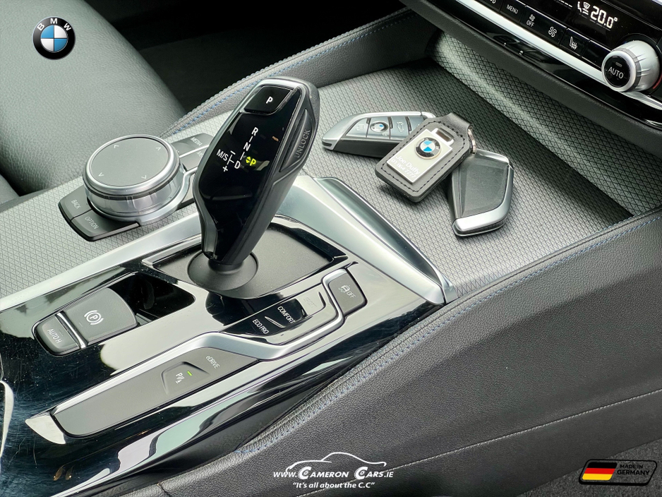 2019 BMW 5 Series - image 15