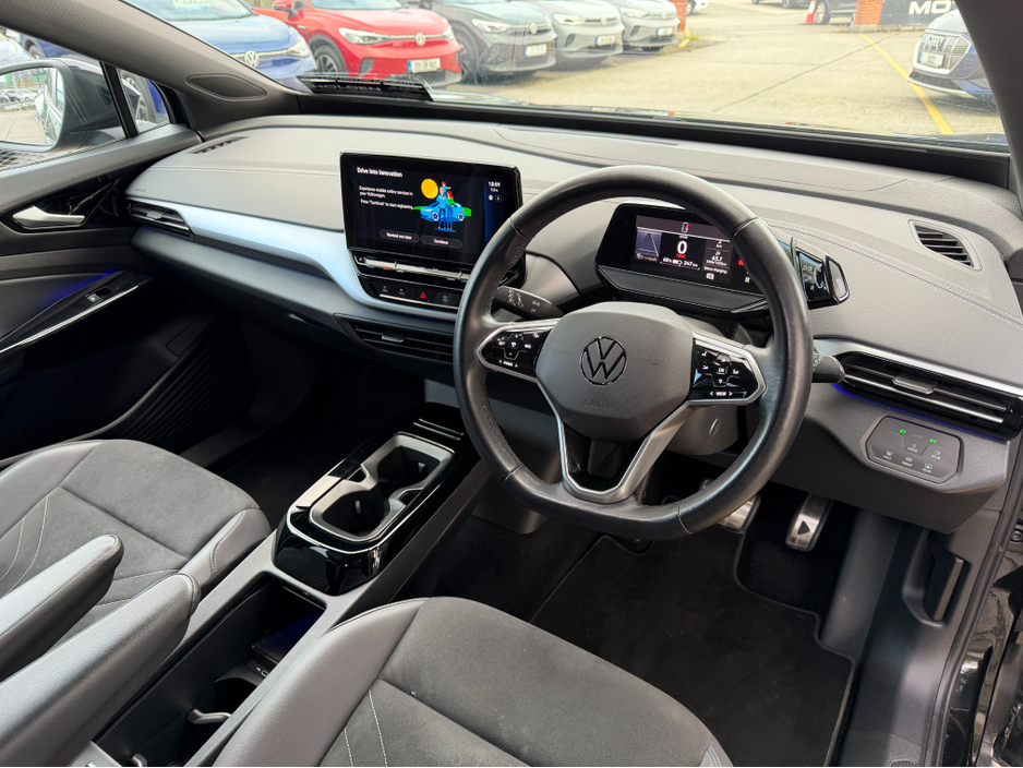 2023 Volkswagen ID.4 - image 14