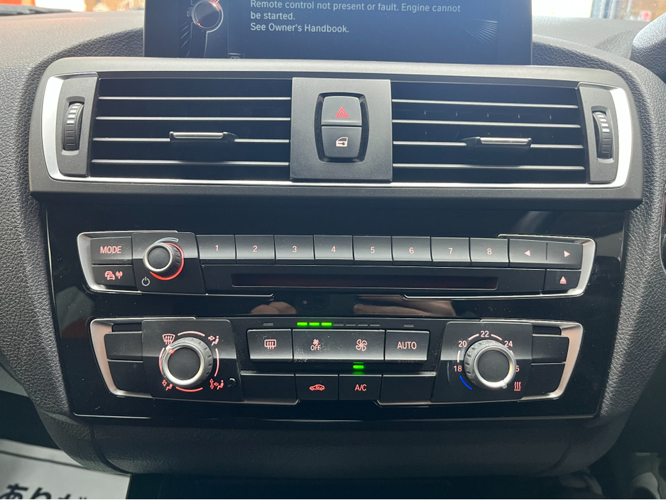 2016 BMW 1 Series - image 17