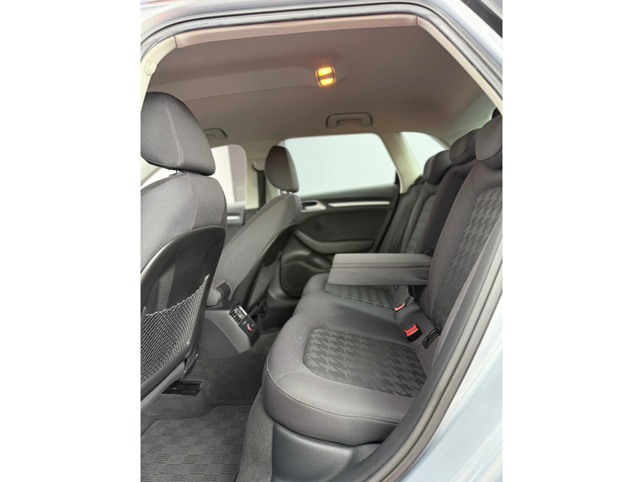 2015 Audi A3 1.4TFSI S-TRONIC SE €14,950