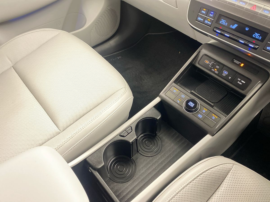 2024 Hyundai Kona Kona EV Platinum 65kWh €29,995