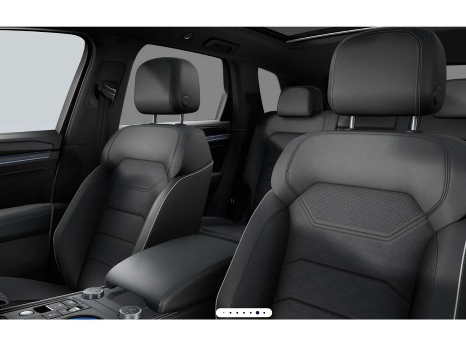 2026 Volkswagen Touareg  €113,980