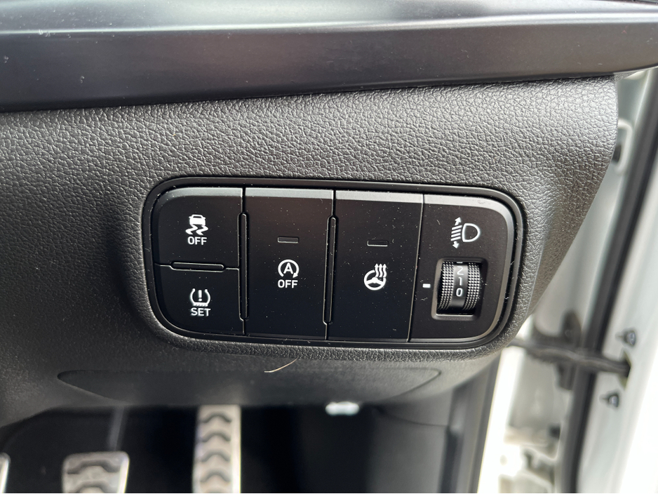 2022 Hyundai Bayon - image 24