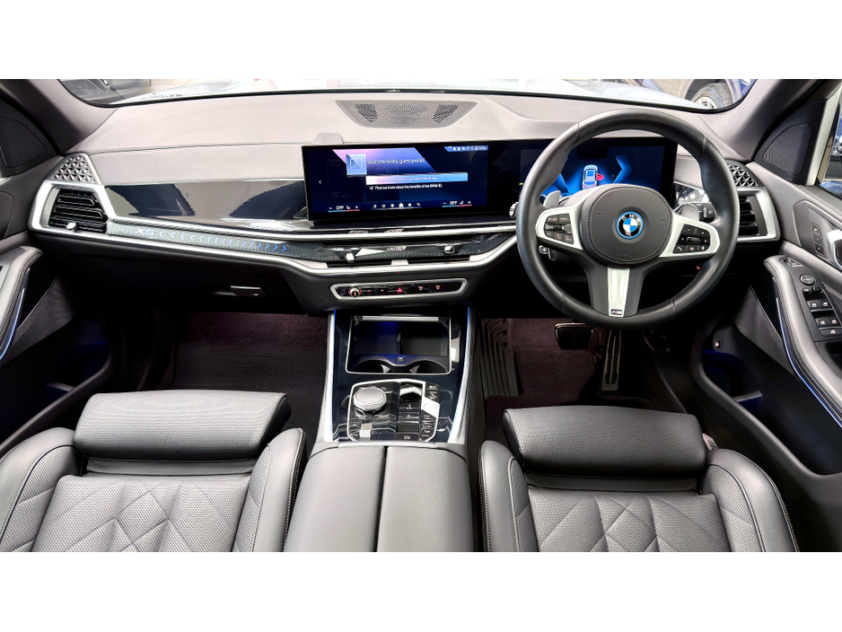 2025 BMW X5 50E MSPORT PRO €95,950