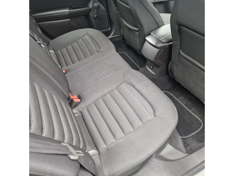 2015 Ford Mondeo - image 13