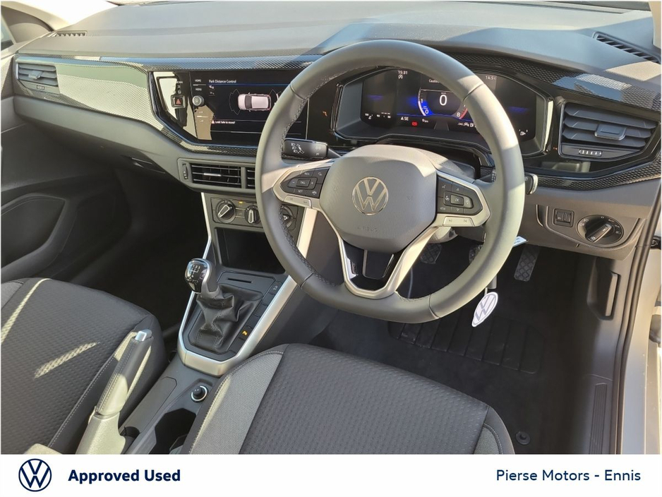 2026 Volkswagen Polo - image 2