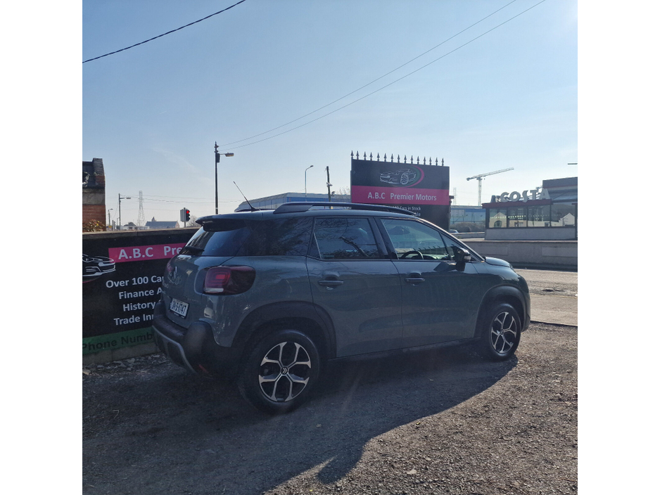 2024 Citroen C3 Aircross - image 3