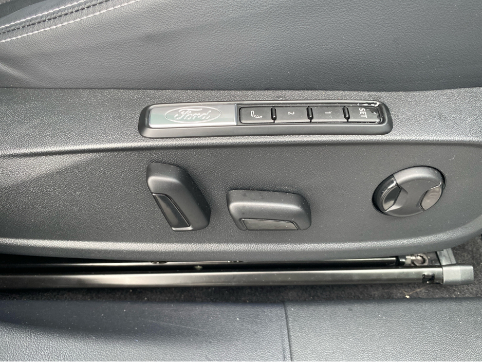 2025 Ford Explorer PREMIUM 77KWH EXTENDE