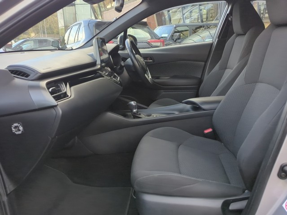 2018 Toyota C-HR HYBRID LUNA 4DR AUTO €22,000