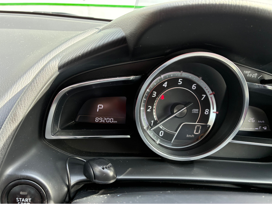 2015 Mazda Demio - image 17