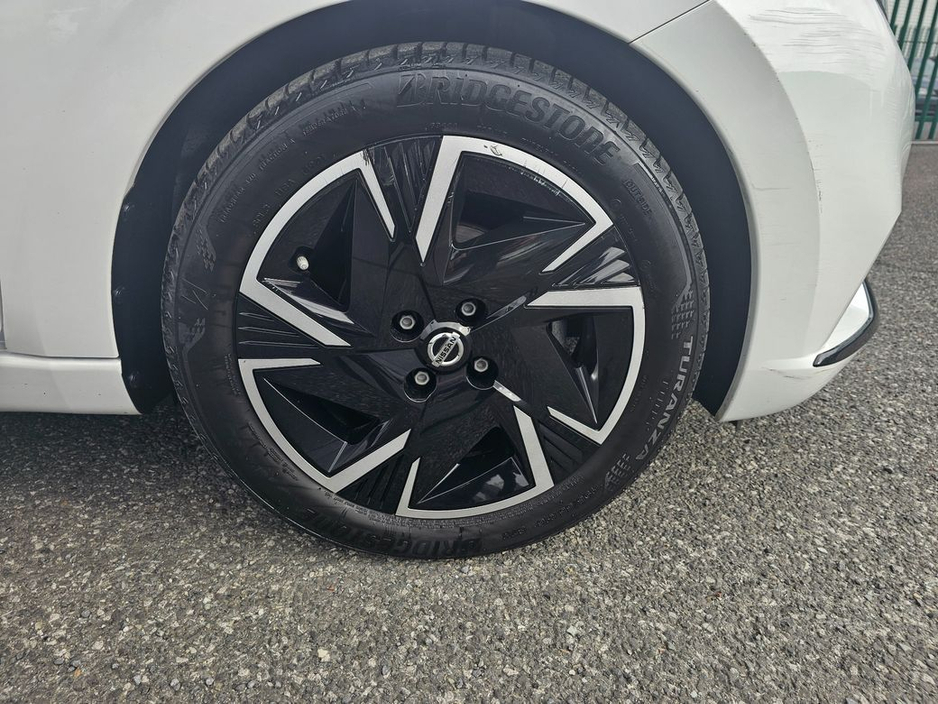 2022 Nissan Micra - image 29