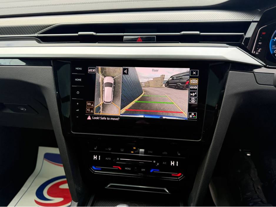 2023 Volkswagen Arteon - image 21