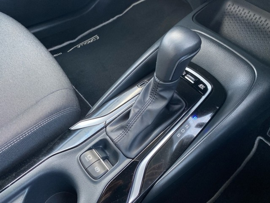 2023 Toyota Corolla - image 14