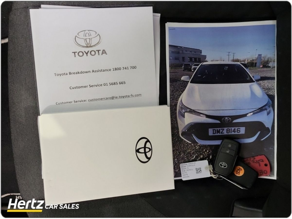 2024 Toyota Corolla - image 20