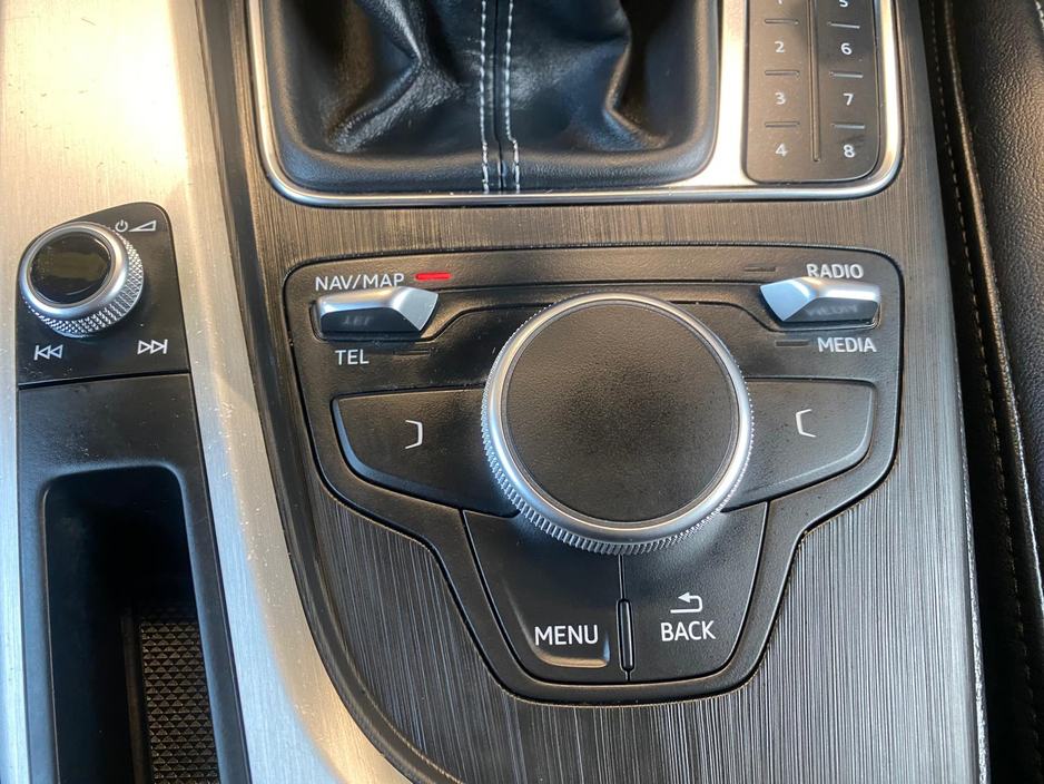 2017 Audi A4 - image 25