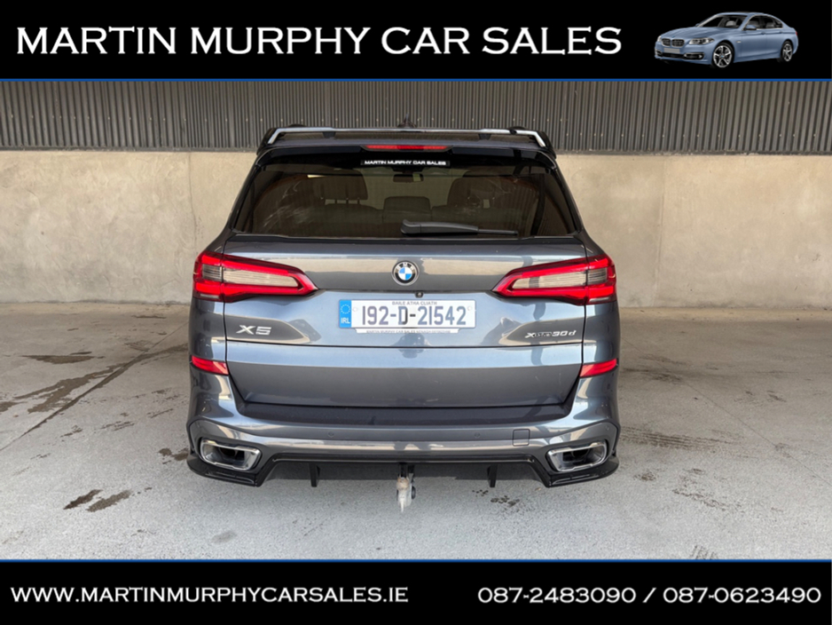 2019 BMW X5 - image 5