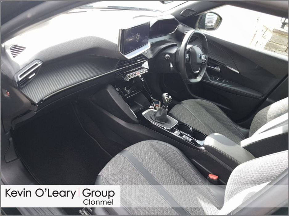 2024 Peugeot 2008 - image 16