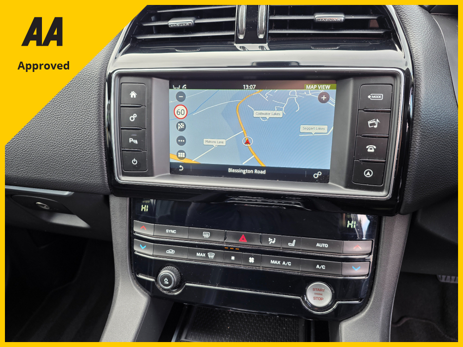 2018 Jaguar F-Pace - image 17