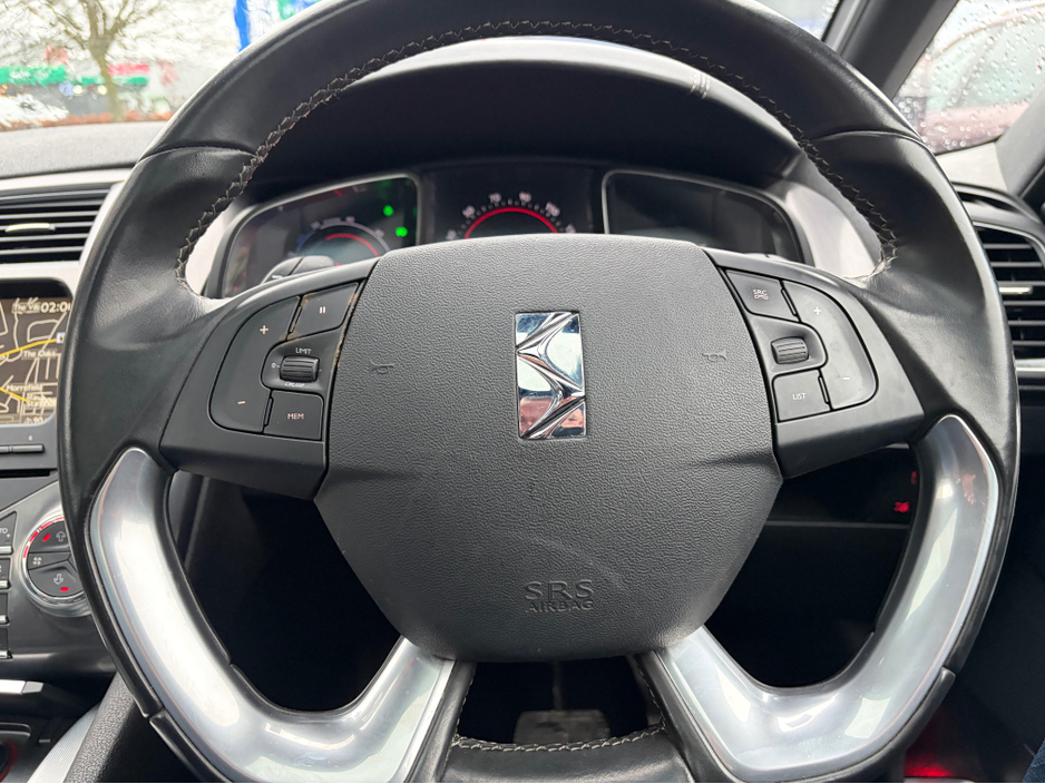 2015 Citroen DS5 - image 11