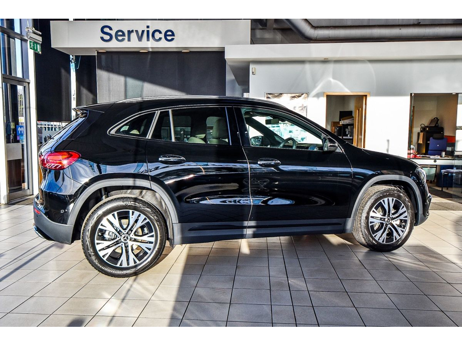 2026 Mercedes-Benz GLA Class 180d Progressive Night Pack Auto €58,950