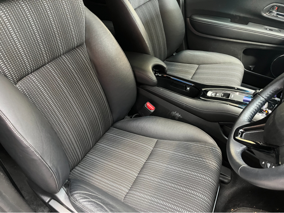 2015 Honda Vezel - image 10