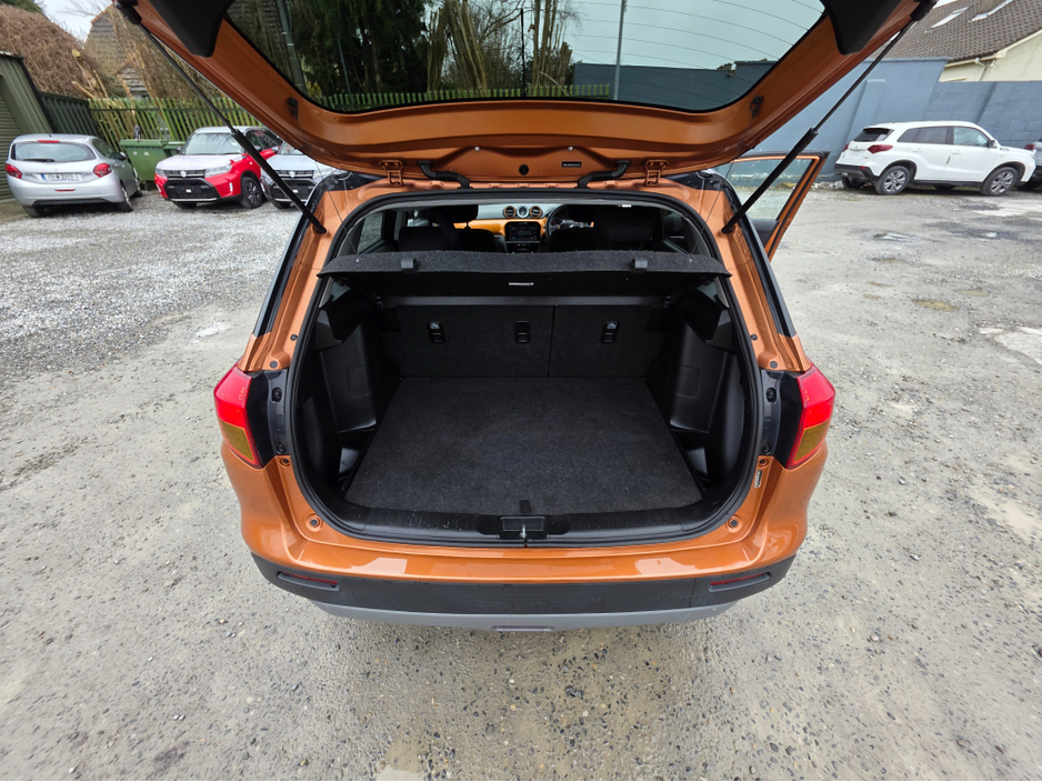 2015 Suzuki Vitara - image 12