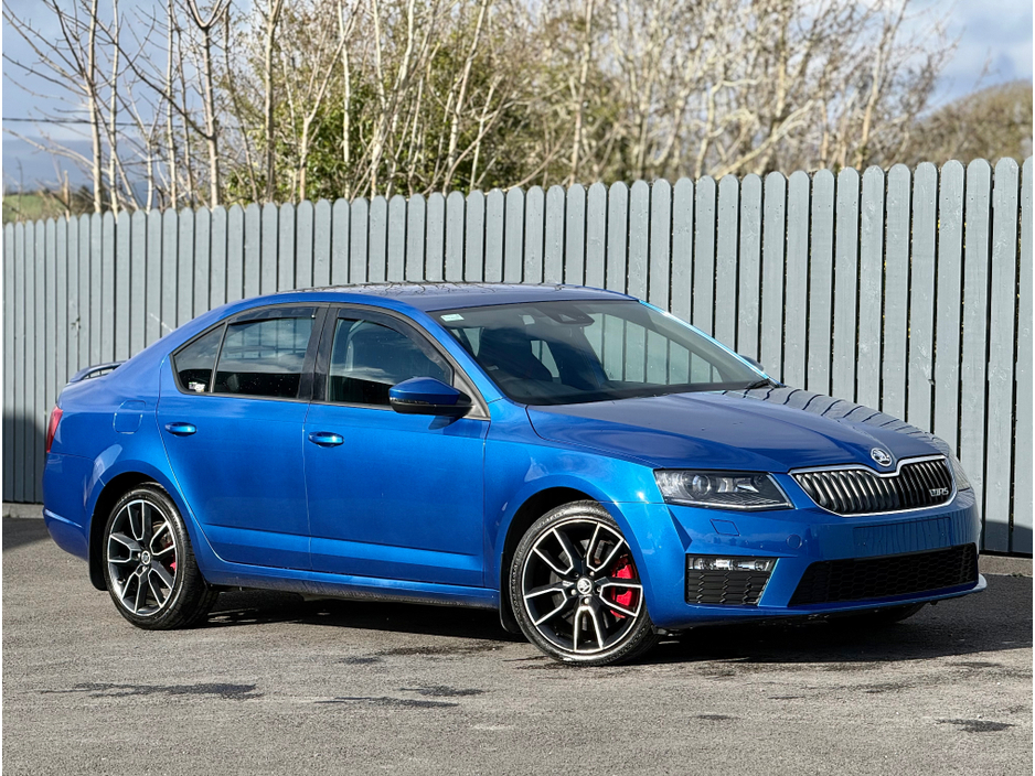2014 Skoda Octavia - image 2