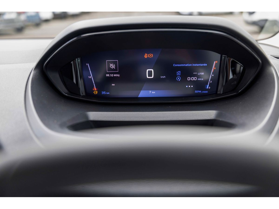 2026 Peugeot Partner - image 20