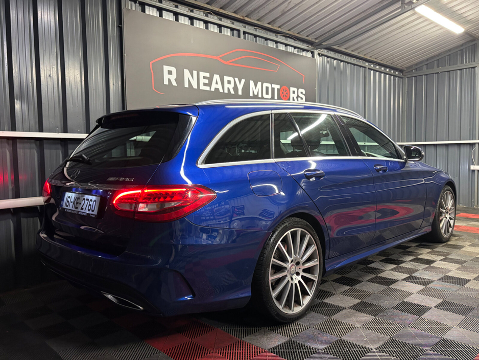 2016 Mercedes-Benz C Class - image 3