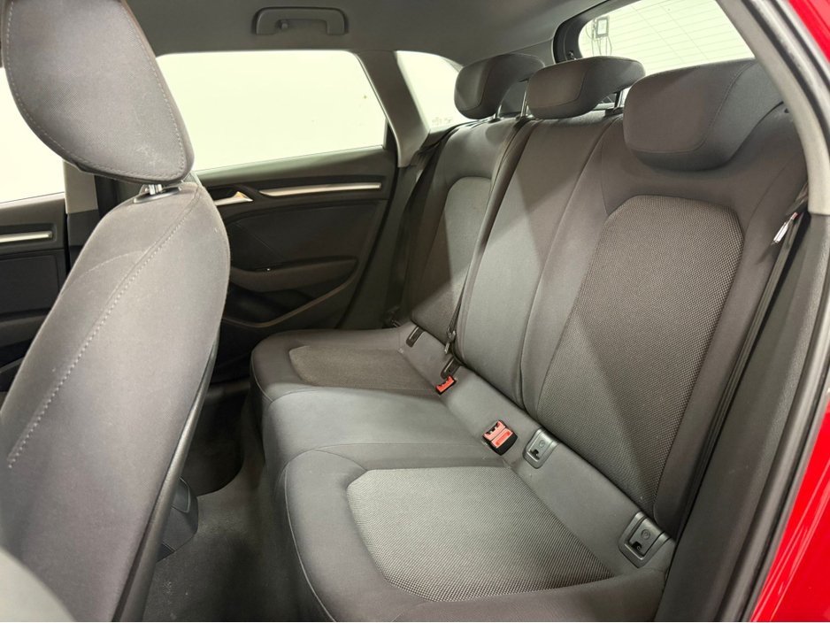 2017 Audi A3 - image 7