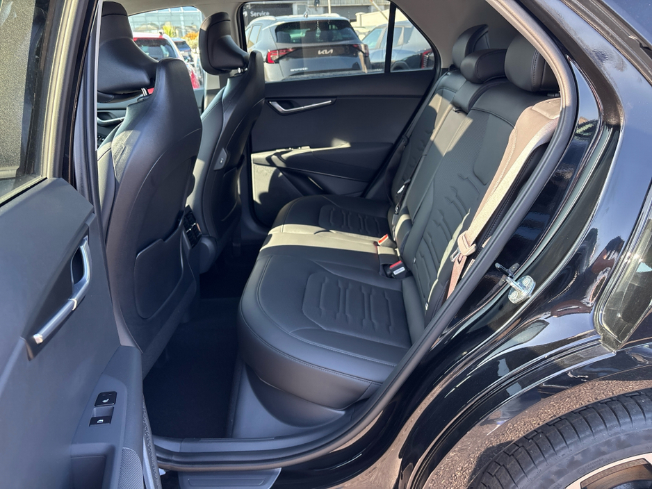 2026 Kia Niro - image 9