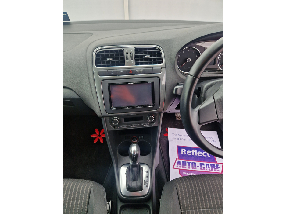 2012 Volkswagen Polo - image 15