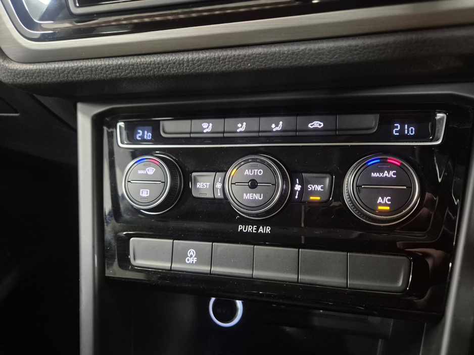 2016 Volkswagen Touran AUTO 1.4TFSI**REAR CAMERA**LOW KMS**TWO KEYS**WARRANTY**FINANCE AVAILABLE €16,449