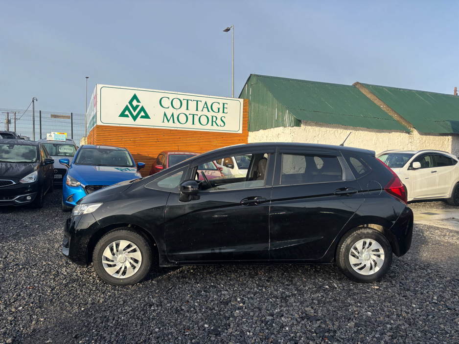 2015 Honda Fit  €9,950